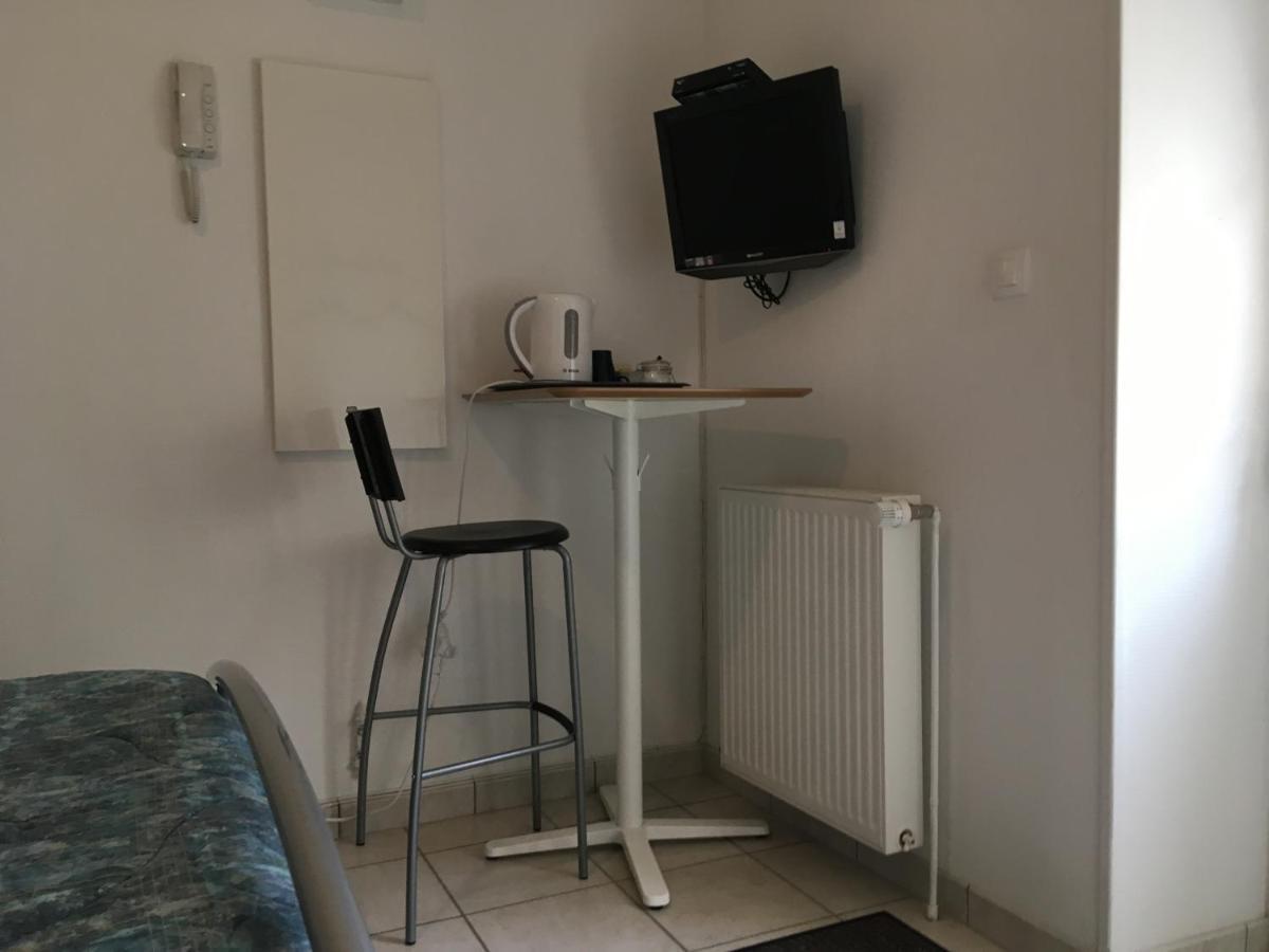 Chambre Du Verger Francheville  Luaran gambar