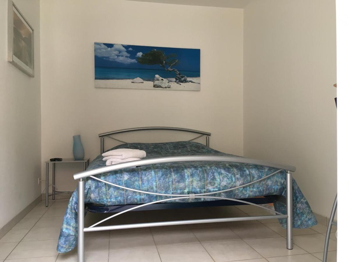 Chambre Du Verger Francheville  Luaran gambar